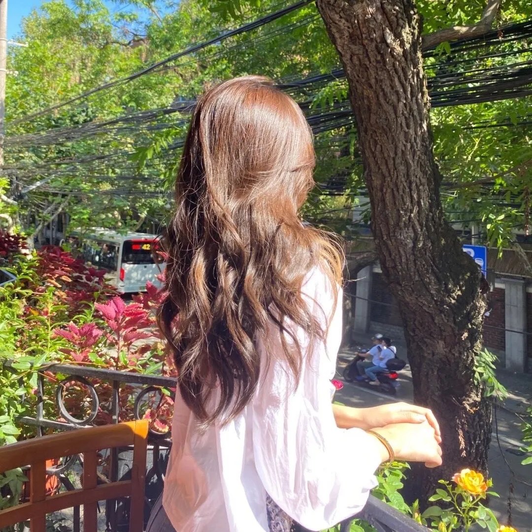泥砖与镜子 海报