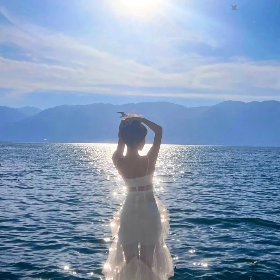 先天性淫娃 海报